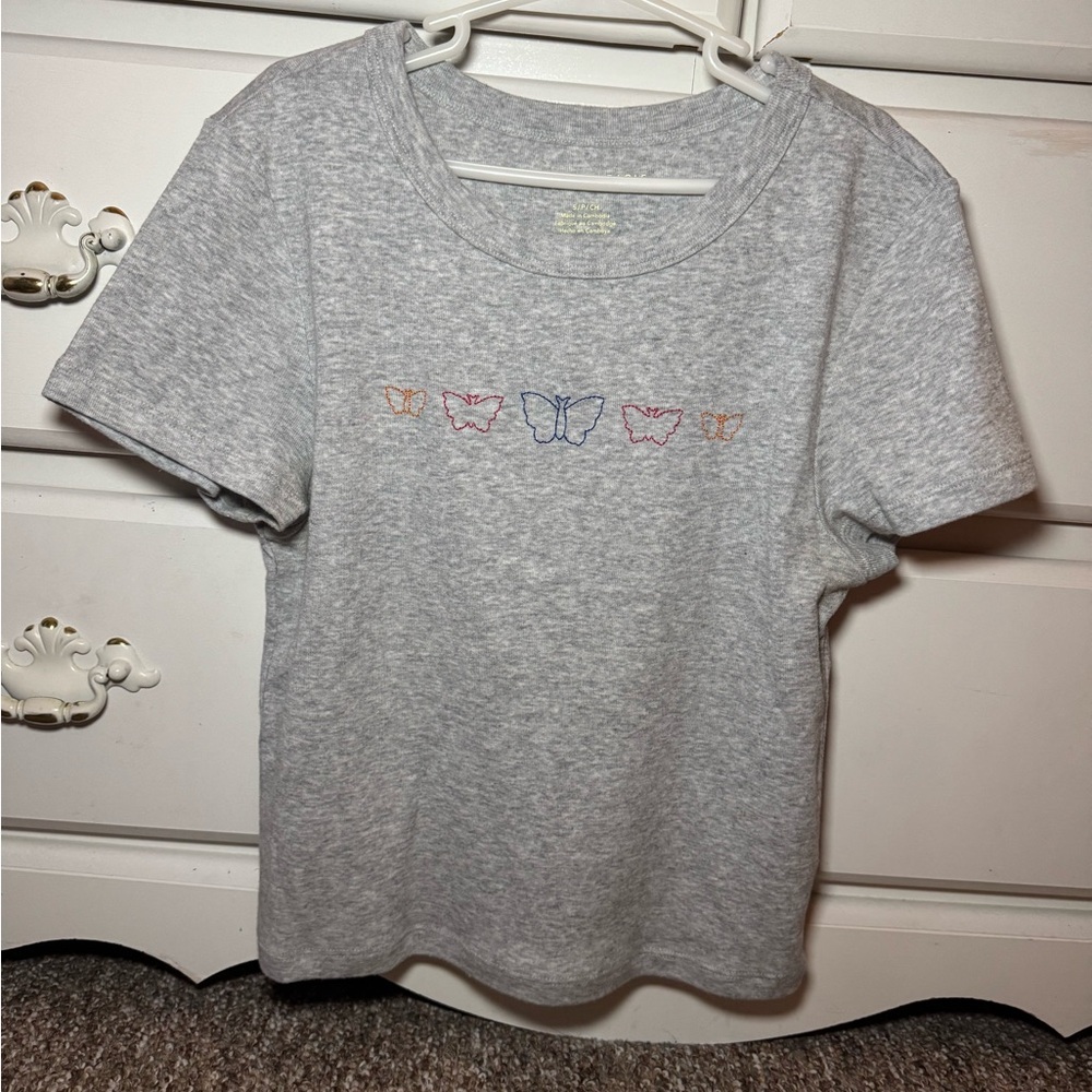 American Eagle Outfitters Gray and Short Sleeve Tees